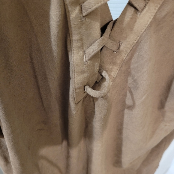 Leather top - Picture 2 of 4